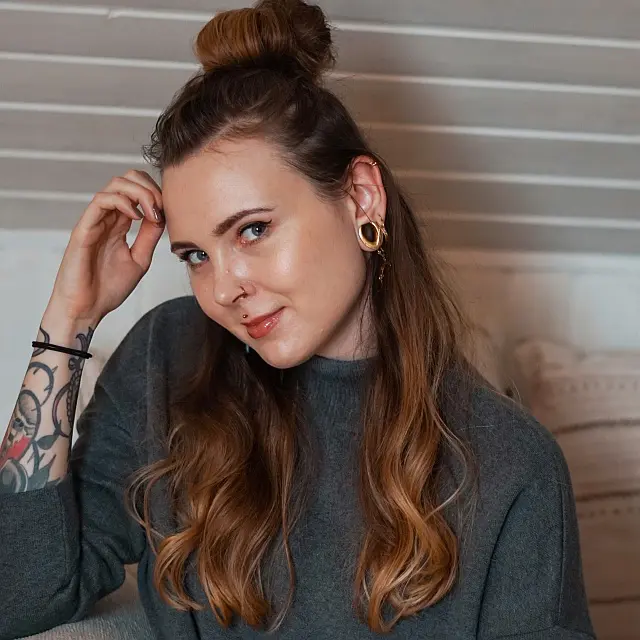 lunarjess - Jessica_Meyer